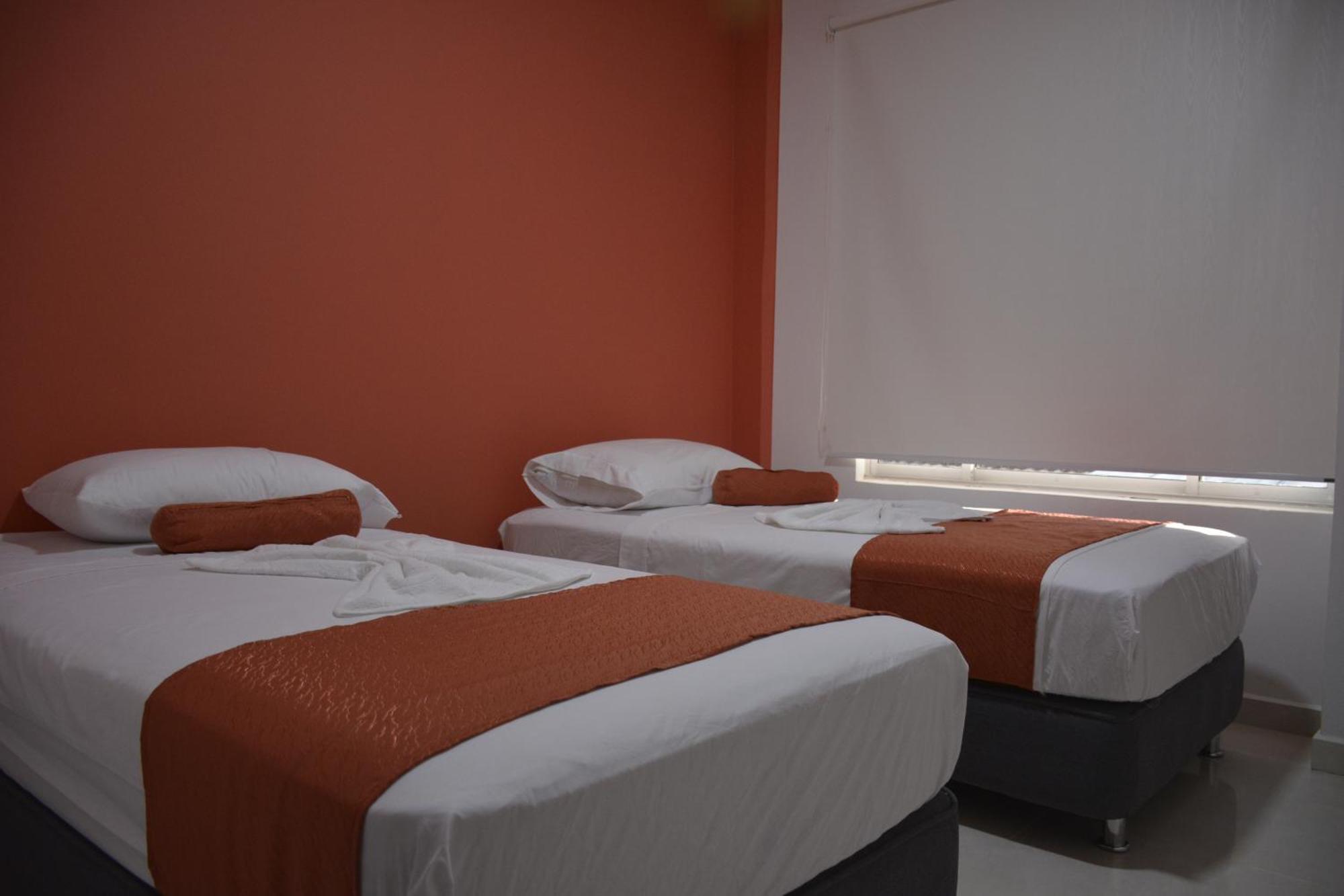 Hotel Confort Ariari Granada  Pokoj fotografie